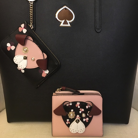 🌴SUMMER SALE 🌴💯✔️ Authentic Dog Bifold Wallet - Picture 9 of 10